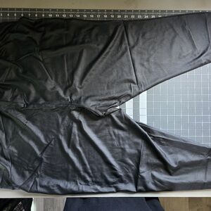 Torrid Size 5 black leggings